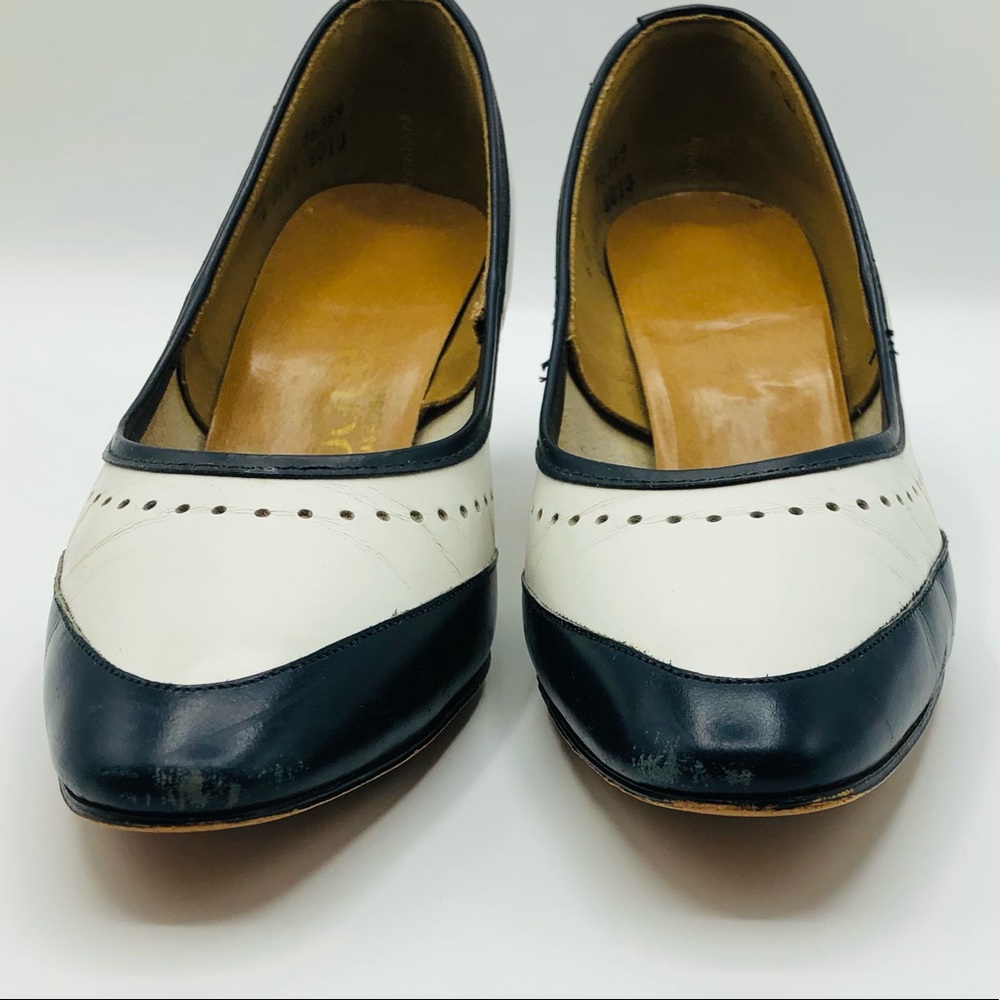 Vintage 70s Vogue Brand Oxford-Inspired Heels - Picture 9 of 16
